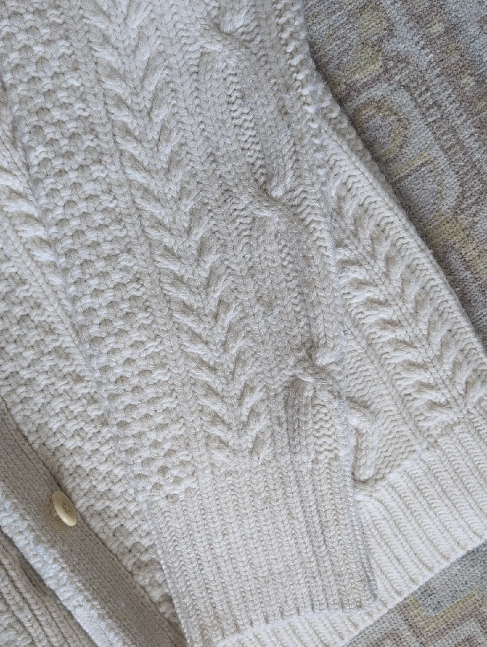 Alex Mill Cable Knit Cardigan - Picture 5 of 7